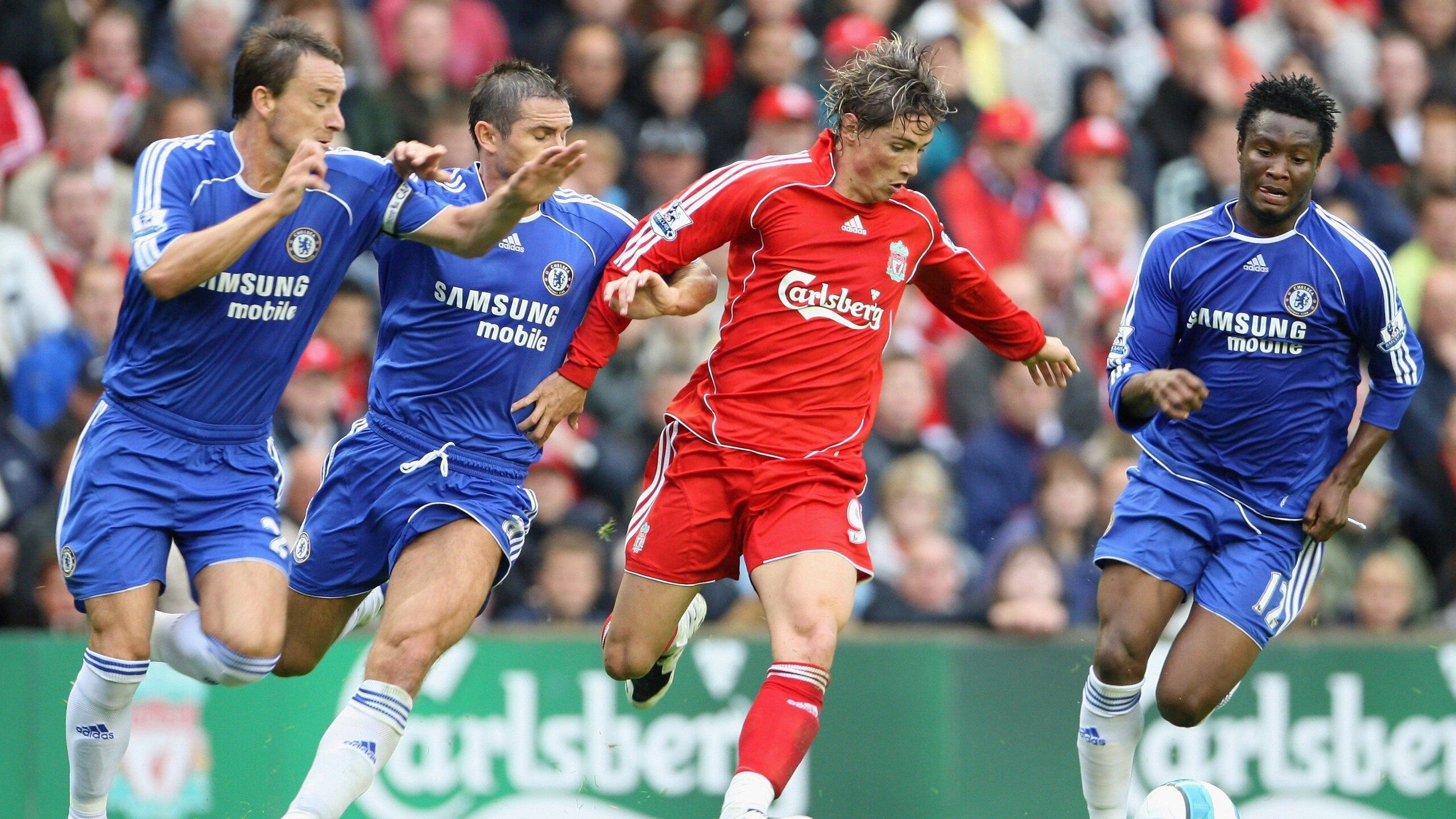 球迷热情低迷的根本原因是什么,为什么有些球迷对他的球队如此着迷